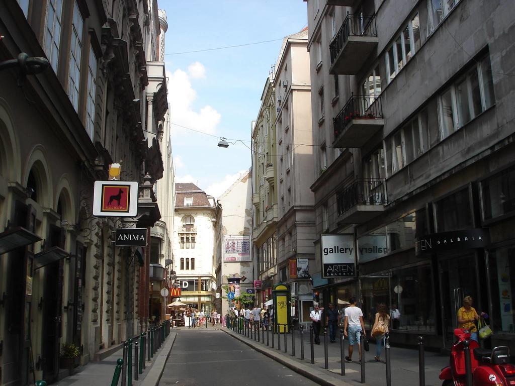 Romantic Centrum Apartman Budapeste Exterior foto