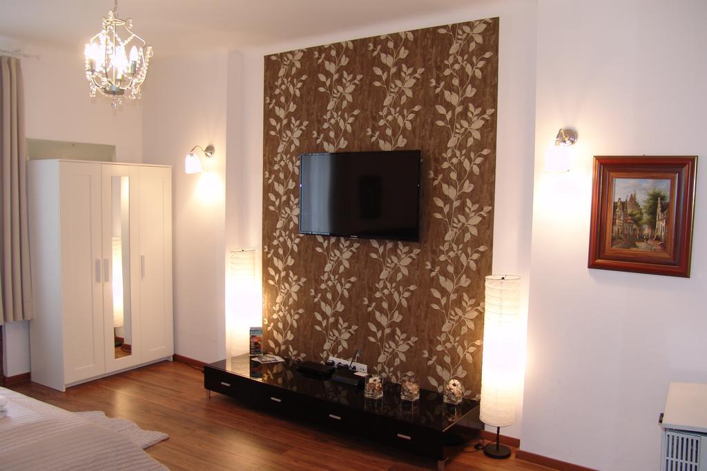 Romantic Centrum Apartman Budapeste Exterior foto