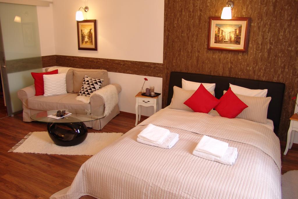 Romantic Centrum Apartman Budapeste Exterior foto